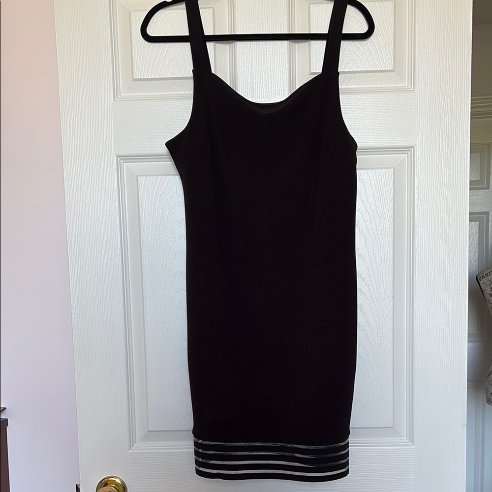 Mandee Black Sheath Mini Dress Sleeveless Scoop Neck
